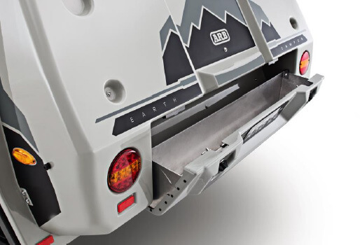 Кемпер ARB: Отсеки для хранения