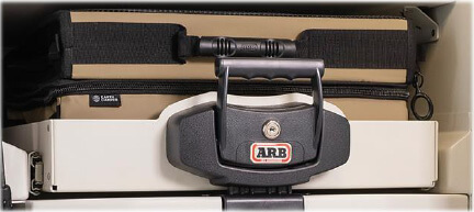 Кемпер ARB: внутреннее хранение